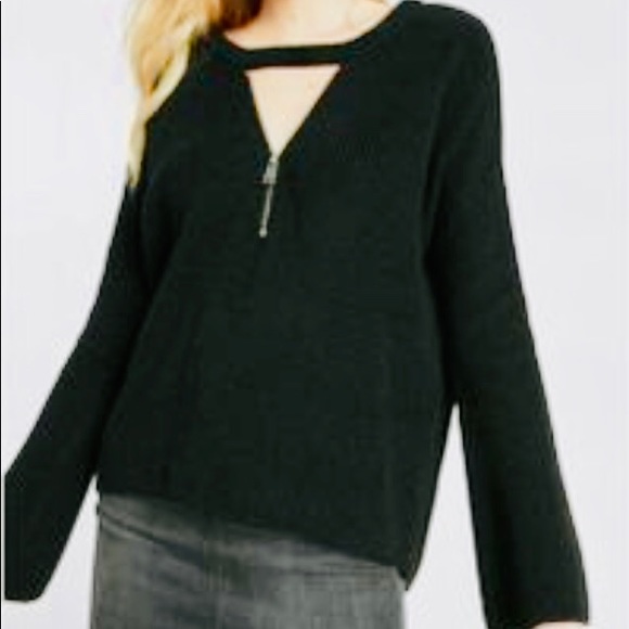 Express Sweaters - Black Oversized Choker Zip V-Neck Sweater